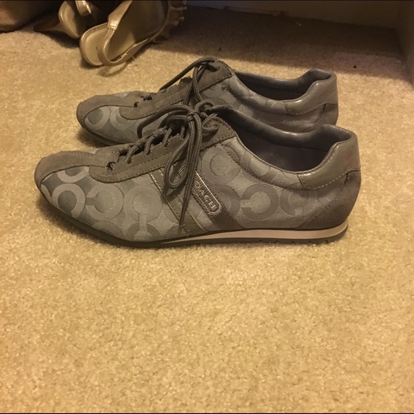 Coach Shoes - Picture 3 of 4