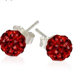 B1G1 half off 🔴 Red Swarovski element earrings 🔴