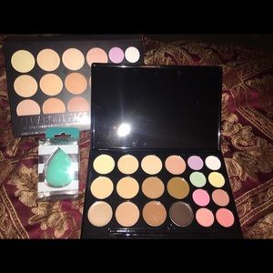 NEW Contour pallets with beauty blender