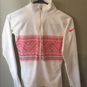 Nike quarter zip pullover