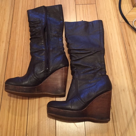Brown Steve Madden boots