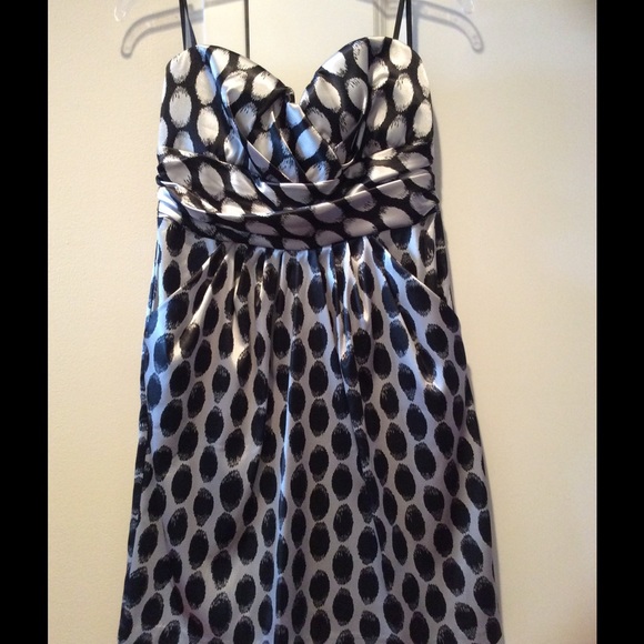 AS U WISH polka dot strapless dress