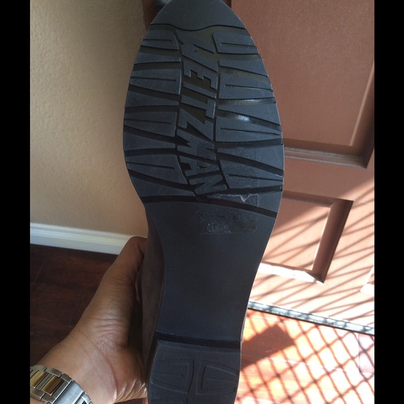 Stuart Weitzman, grey suede LOWLAND BOOTS - Picture 4 of 4