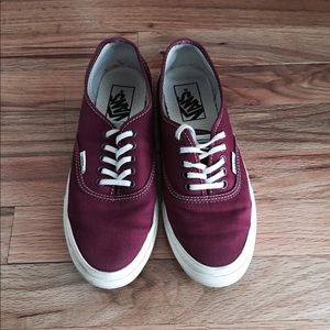 Vans- Maroon Sneakers