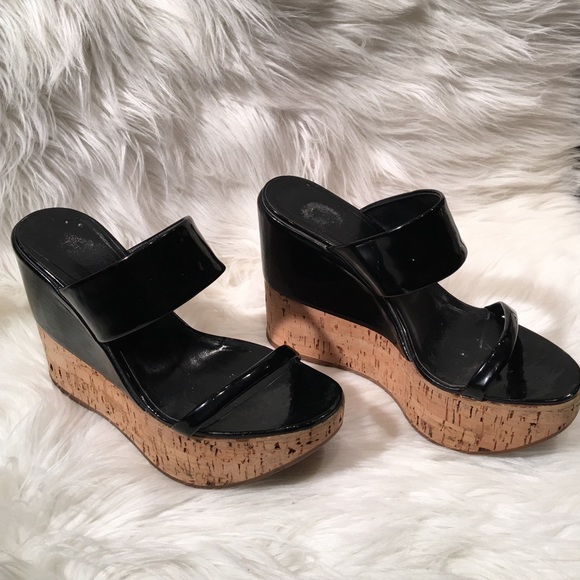 Prada Black Patent Leather n Cork Platform sandal. - Picture 2 of 7