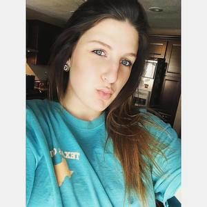 Meet your Posher, Kelsey