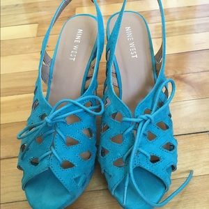 Nine West turquoise wedge heels