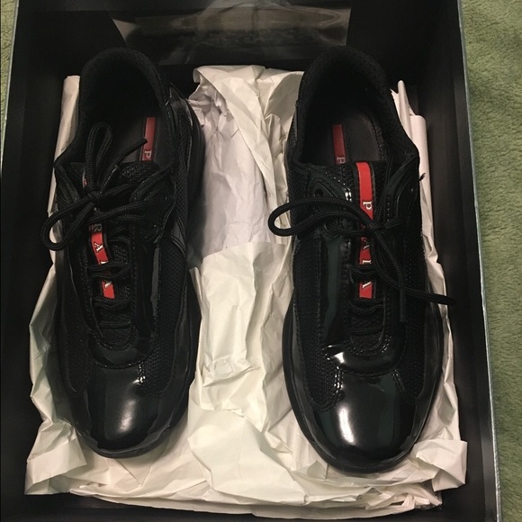 A pair of 3.5US, Pradas - Picture 2 of 2