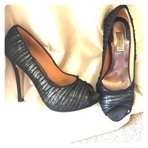 GORGEOUS Badgley Mischka Pumps