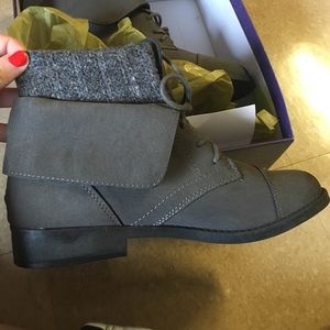Steve Madden RUXBEN booties size: 8.5