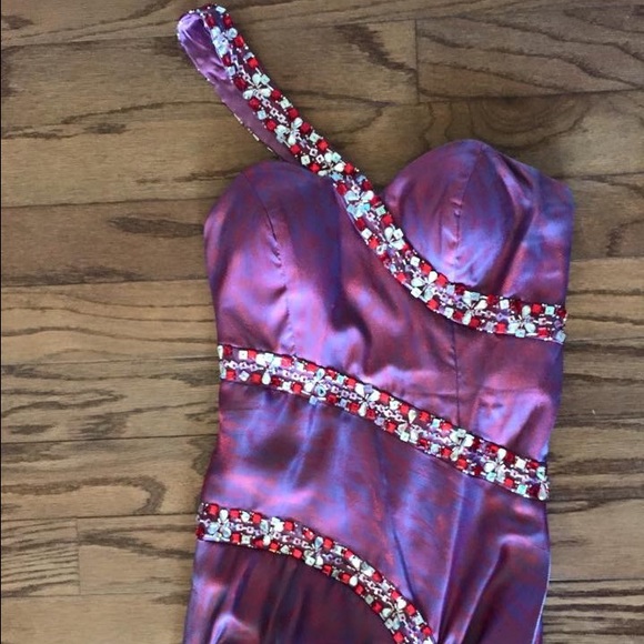 Prom dress - Picture 4 of 4