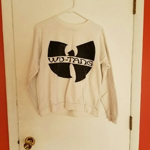 Forever 21 Wu-Tang sweater