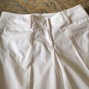 CACHE WHITE PANTS.  NWT