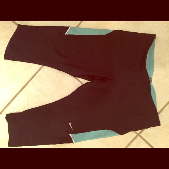 Nike Dri Fit running tights. Excellent condition