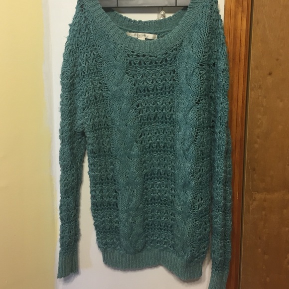 LC knit sweater
