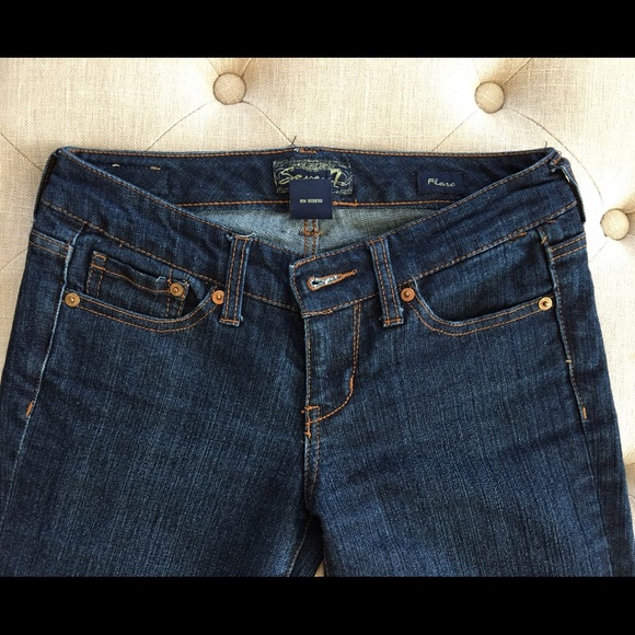 Seven7 Jeans
