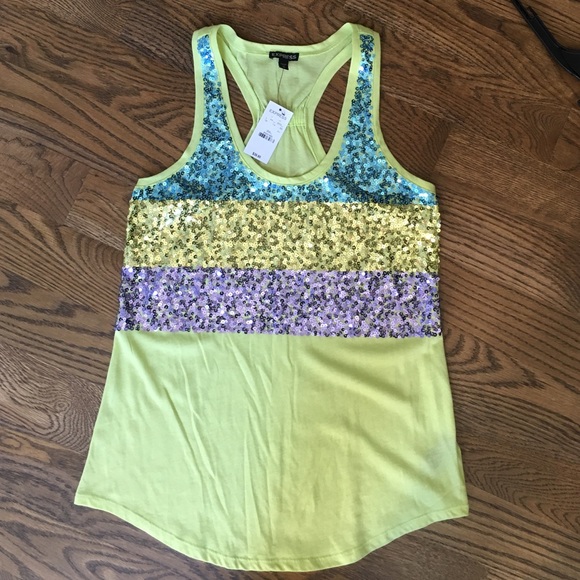 EXPRESS: Sequin Tank. NWT!!!