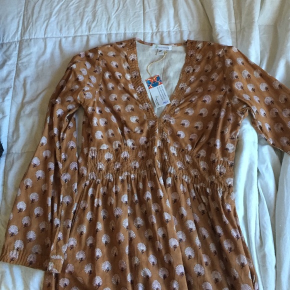 BNWT Boho Sundress Kerry Cassill bell sleeves