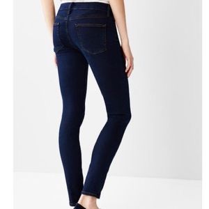 Lowest! Gap Legging Jean
