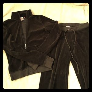 Juicy velour tracksuit