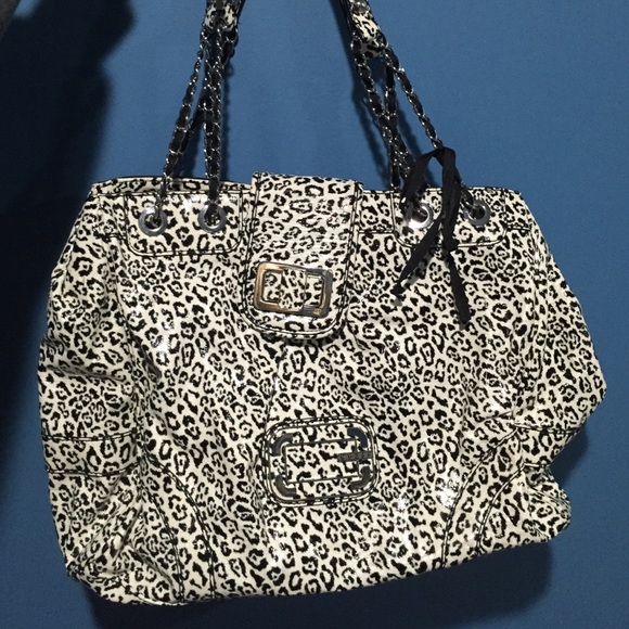 Guess purse