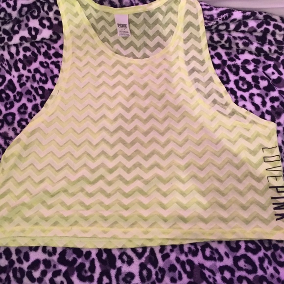 Vs PINK TANK