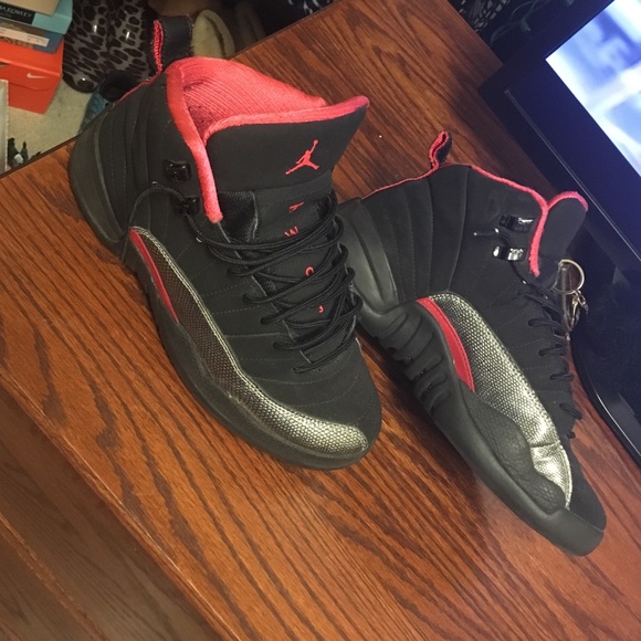 Jordan 12s