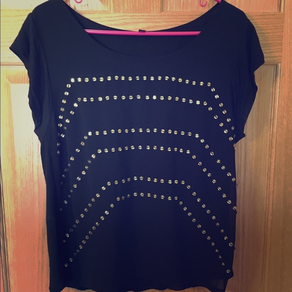 Express shirt size Medium