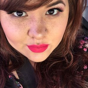 Meet your Posher, Miana