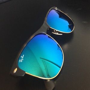 Blue Mirrored RayBan Clubmaster
