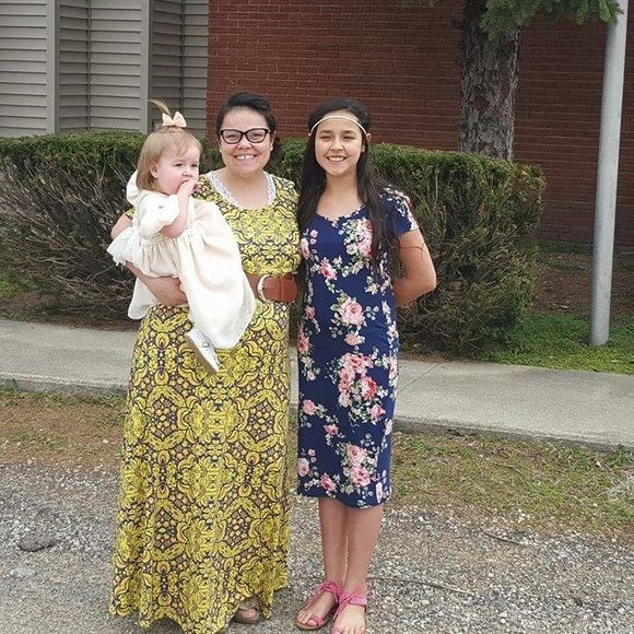 Meet your Posher, Cassandra - Picture 1 of 1