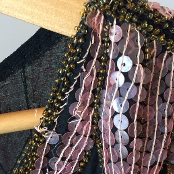 🎉HP✨Vintage 50's Silk Beaded Butterfly Top🌙 - Picture 4 of 4