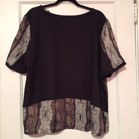 SOLD-NWT F21 Lace Print Top - Picture 3 of 4