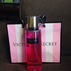 Victoria's Secret spray