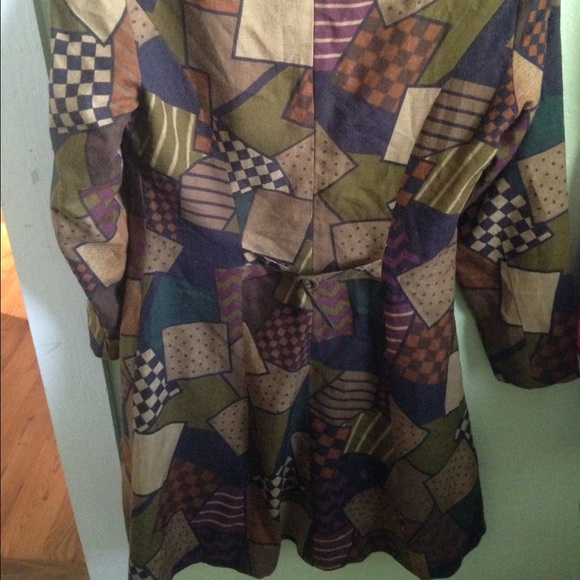 Dress - Picture 2 of 2
