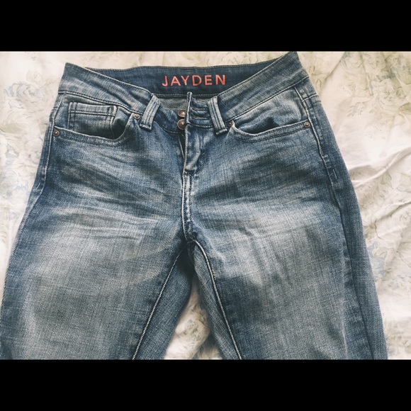 Brand New Distressed Jeans! - Picture 3 of 4