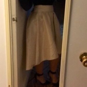 Midi skirt (with a bow in the back)