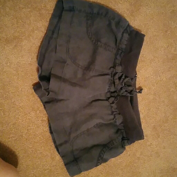 Linen shorts