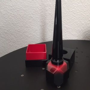 CHRISTIAN LOUBOUTIN
Rouge Louboutin Nail Polish