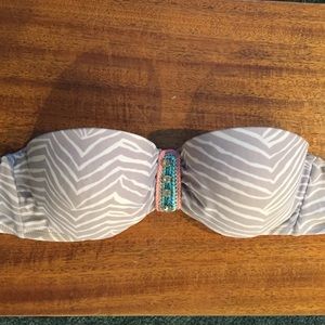 👙💟cute strapless bikini top!