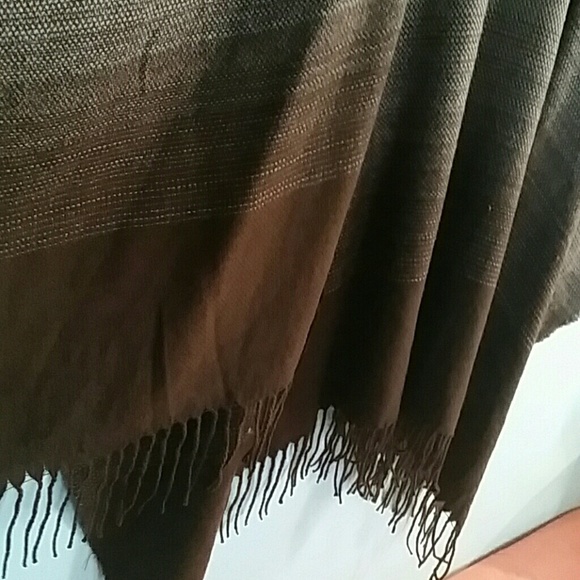 Soft Shawl- Lola B. - Picture 2 of 4