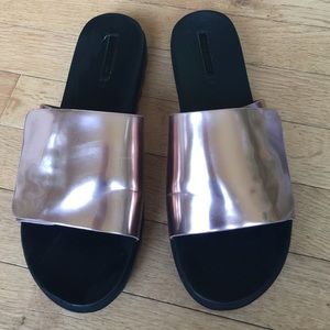 Zara slides. Size 39
