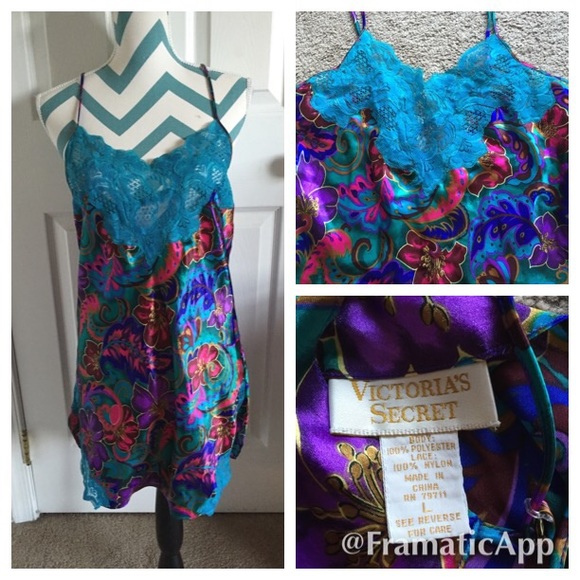 Victoria's Secret Other - VS Chemise
