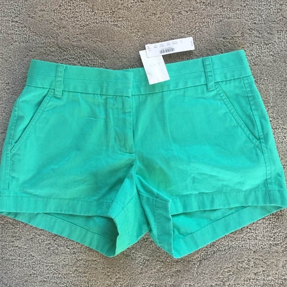 J crew chino shorts green never been worn. Size 4