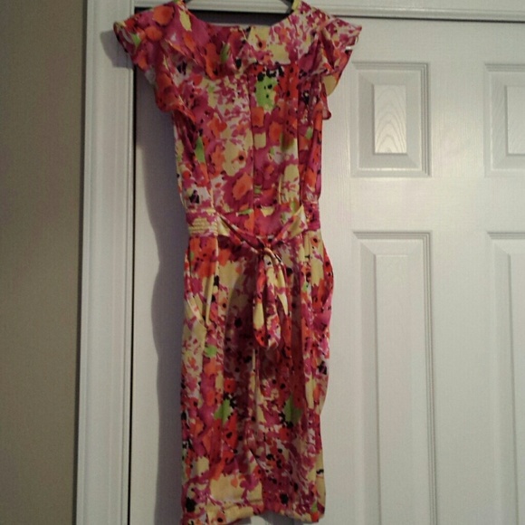 Dress - Picture 2 of 2