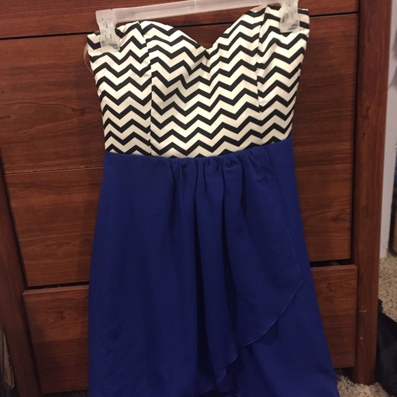 Prom/ homecoming/ party dress