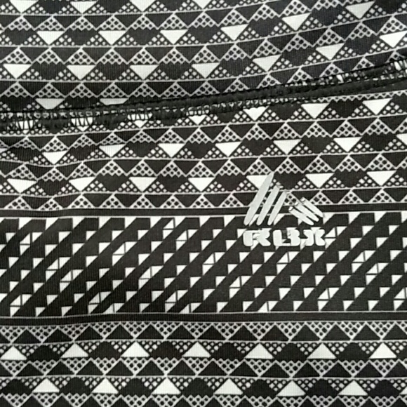 Sold Rbx crop drifit leggings - Picture 2 of 4