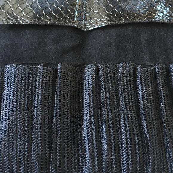 Makeup brush holder - Picture 2 of 3