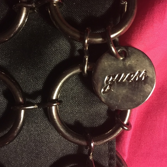 Guess Bag - Picture 2 of 3