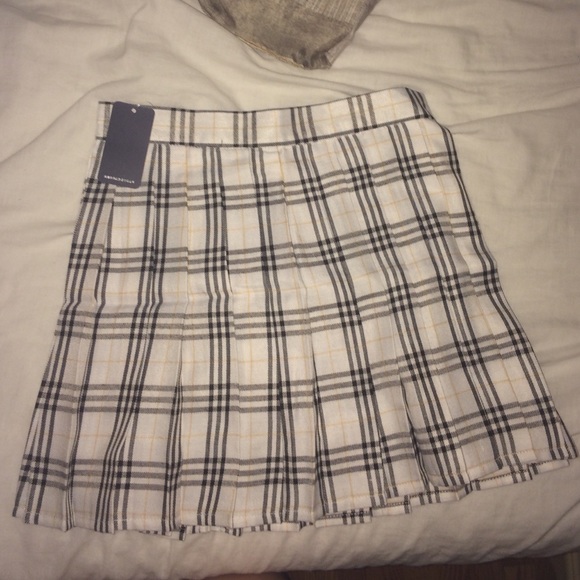 NWT Plaid high waist skirt